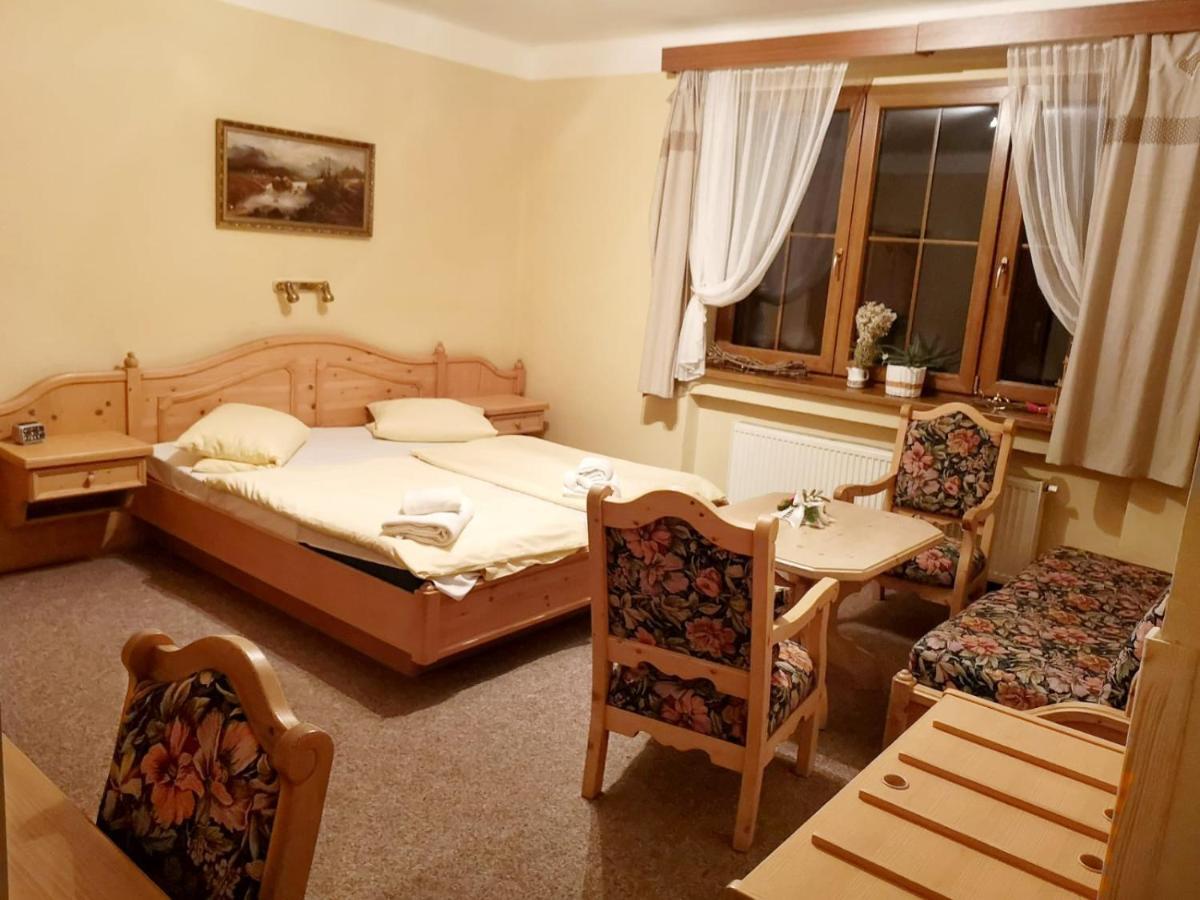 Bergzentrum Pam Jachymov Ngoại thất bức ảnh